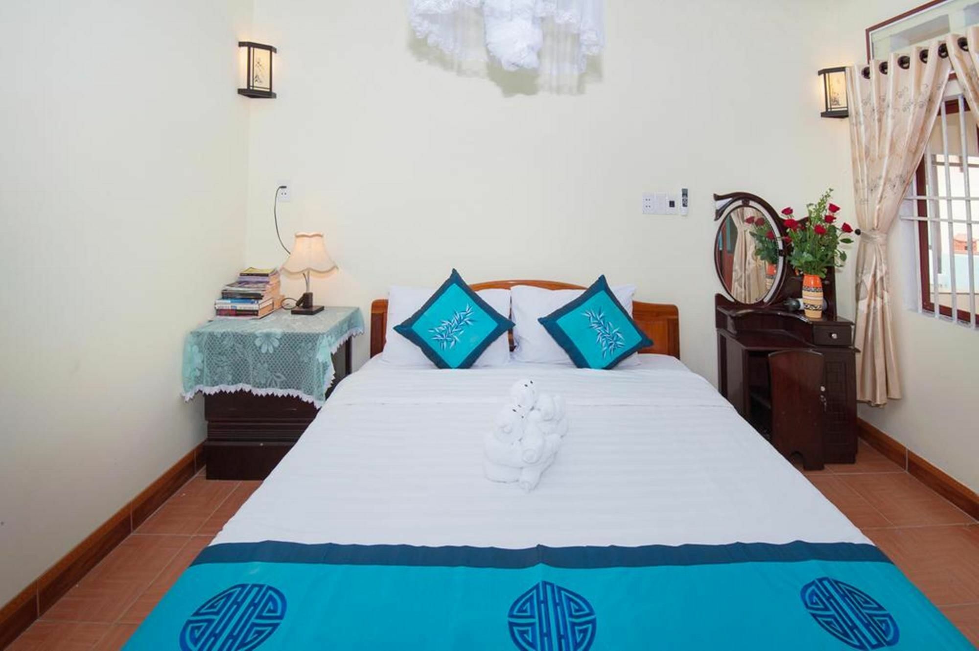 Bougain Villeas Homestay Hoi An Bagian luar foto