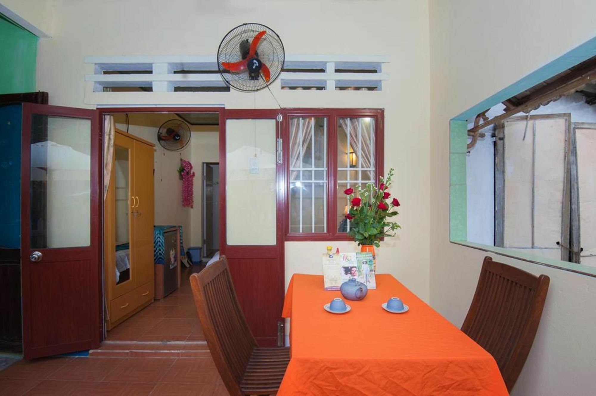 Bougain Villeas Homestay Hoi An Bagian luar foto